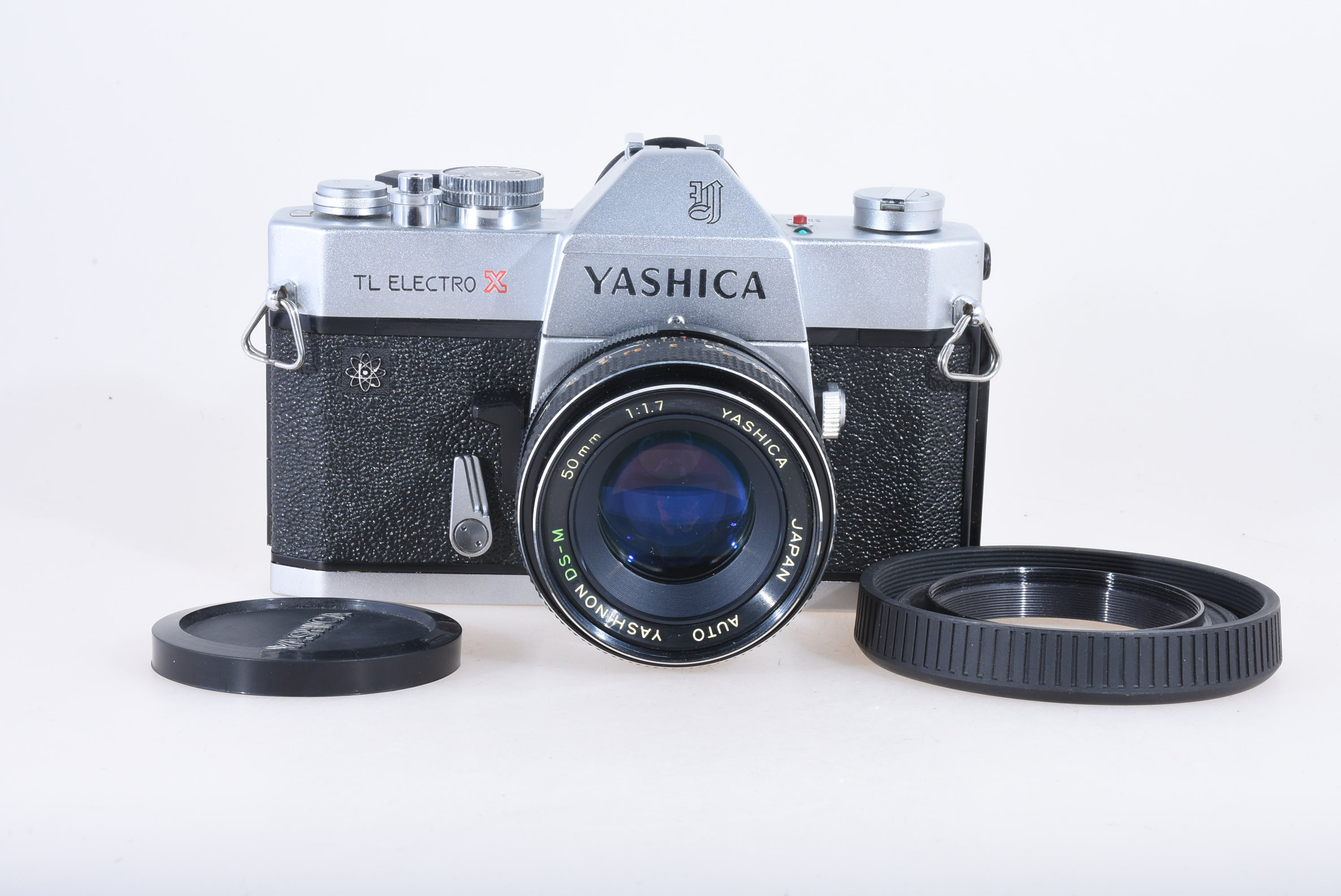 Yashica TL Electro X + 50mm 1,7 M42