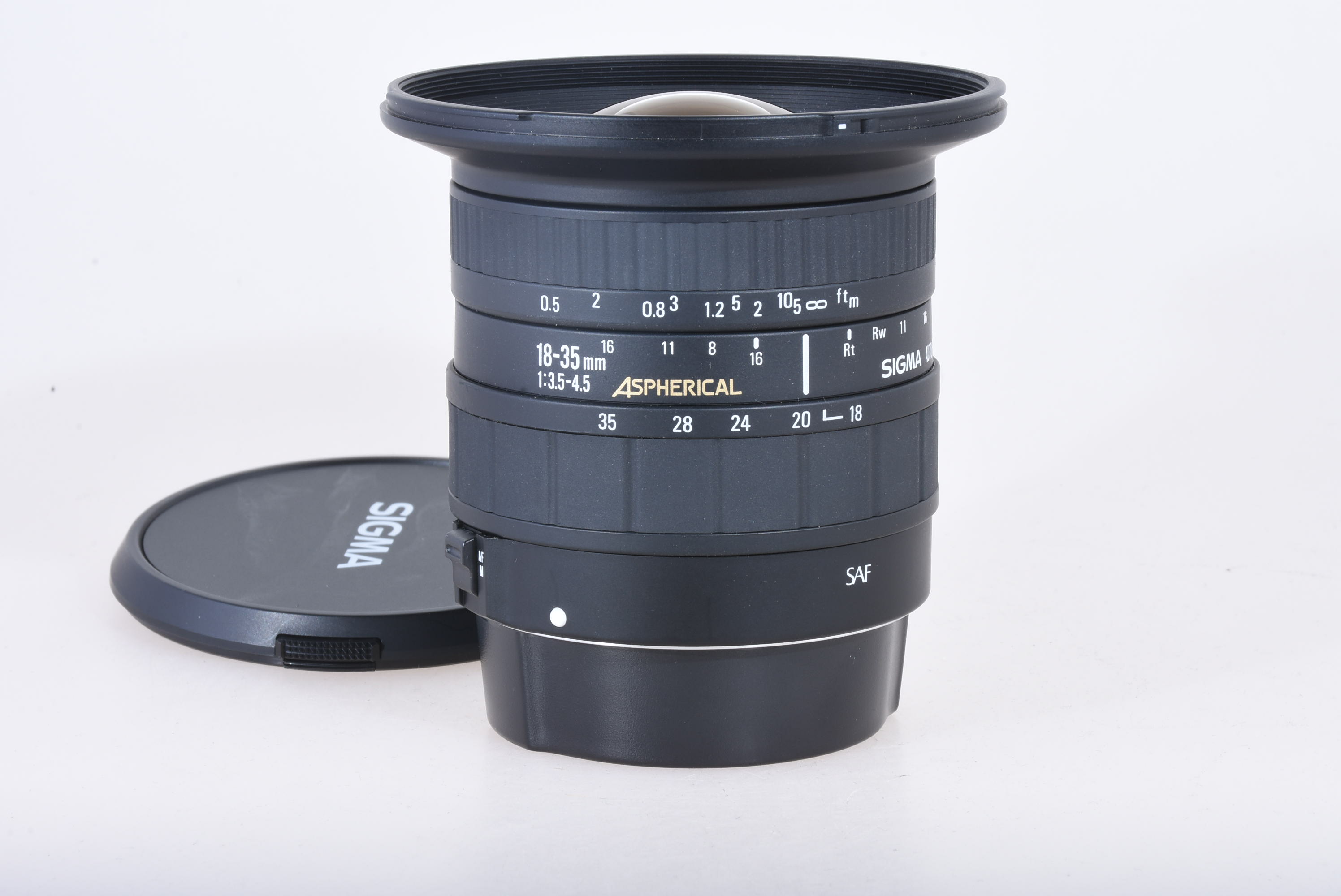 Sigma AF 18-35mm 3,5-4,5 für Canon Bild 01