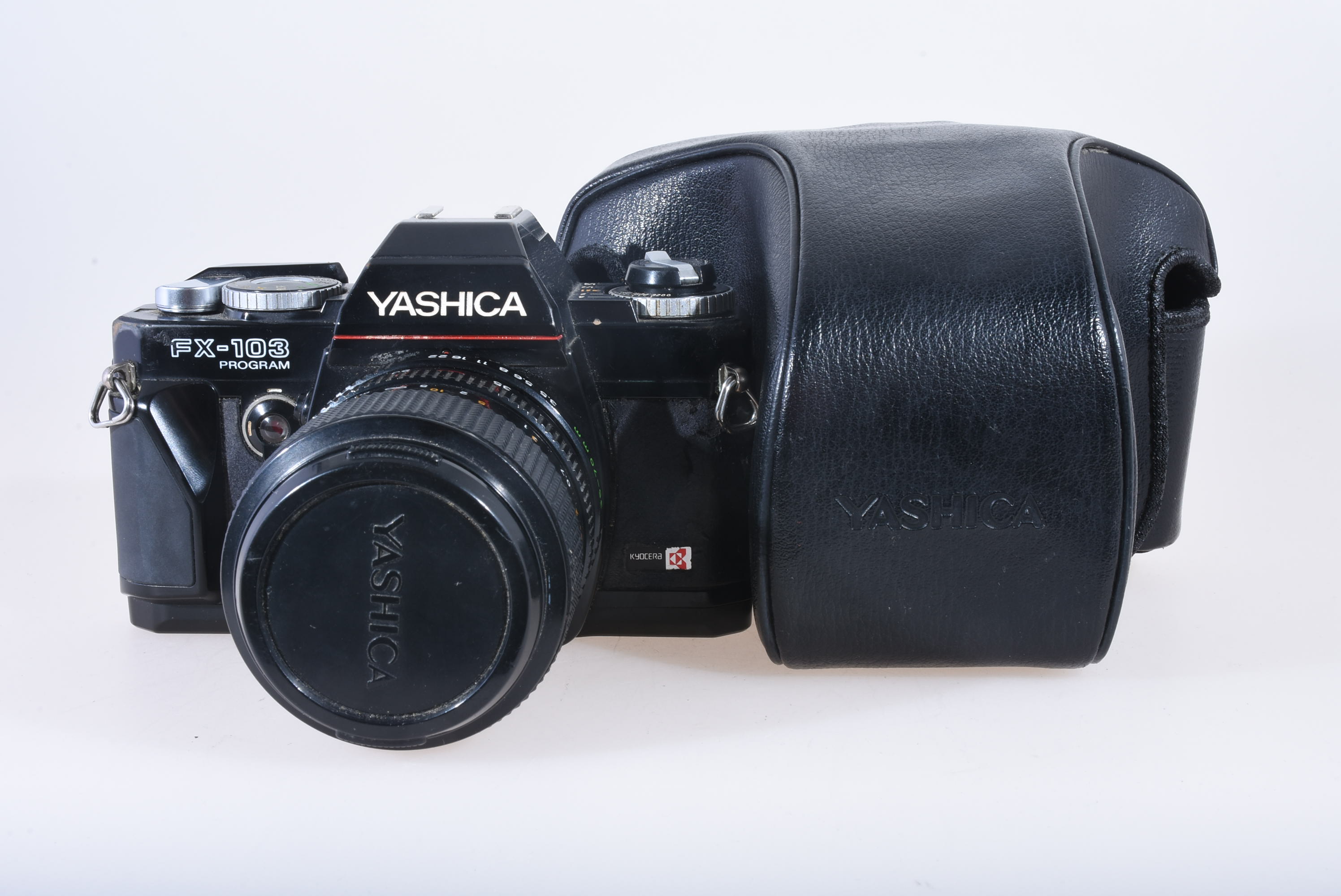 Yashica FX-103 program + 35-70mm 1:3,5-4,8