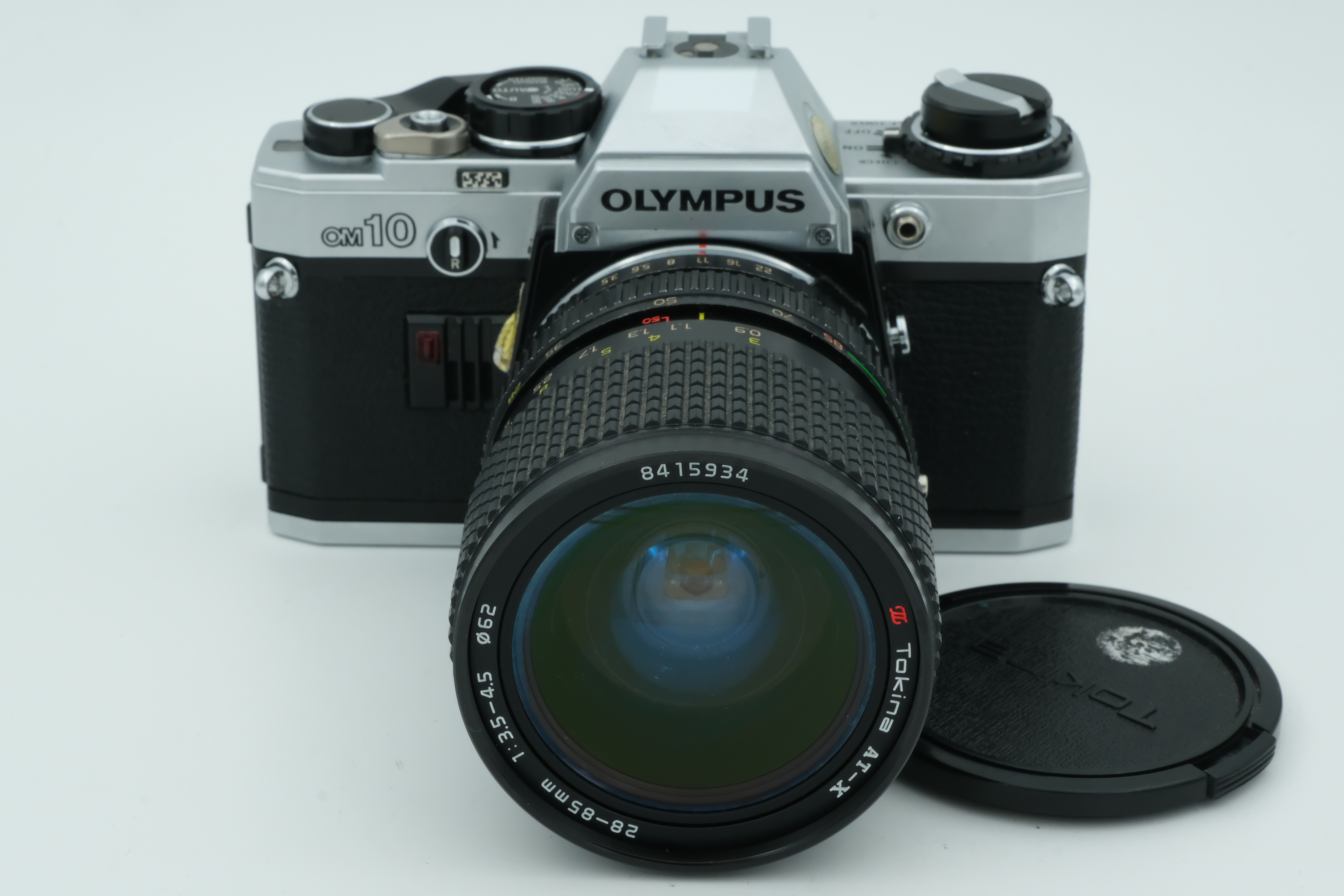 Olympus OM 10 + Tokina 28-85mm 3,5-4,5