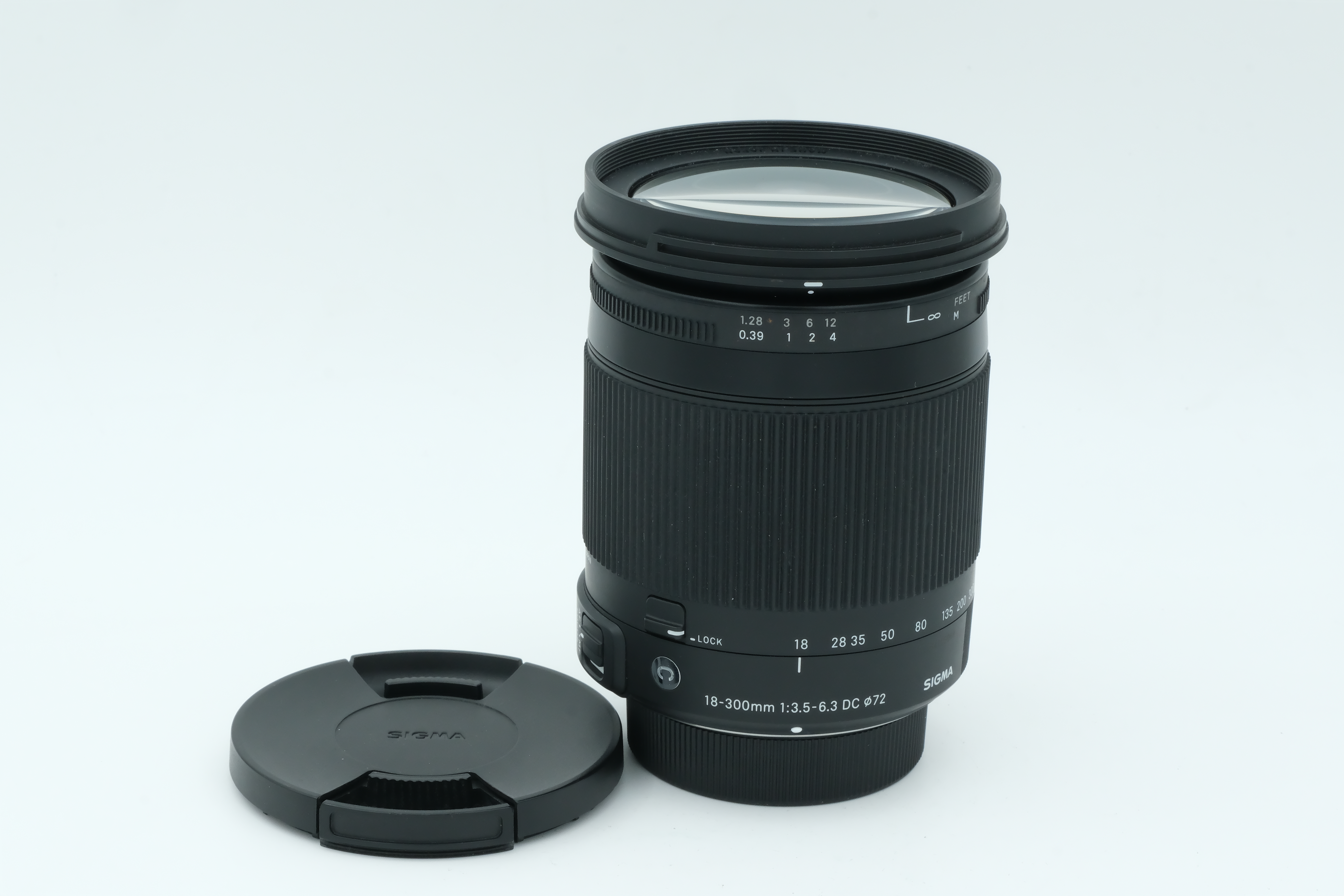 Sigma 18-300mm 3,5-6,3 DC für Nikon