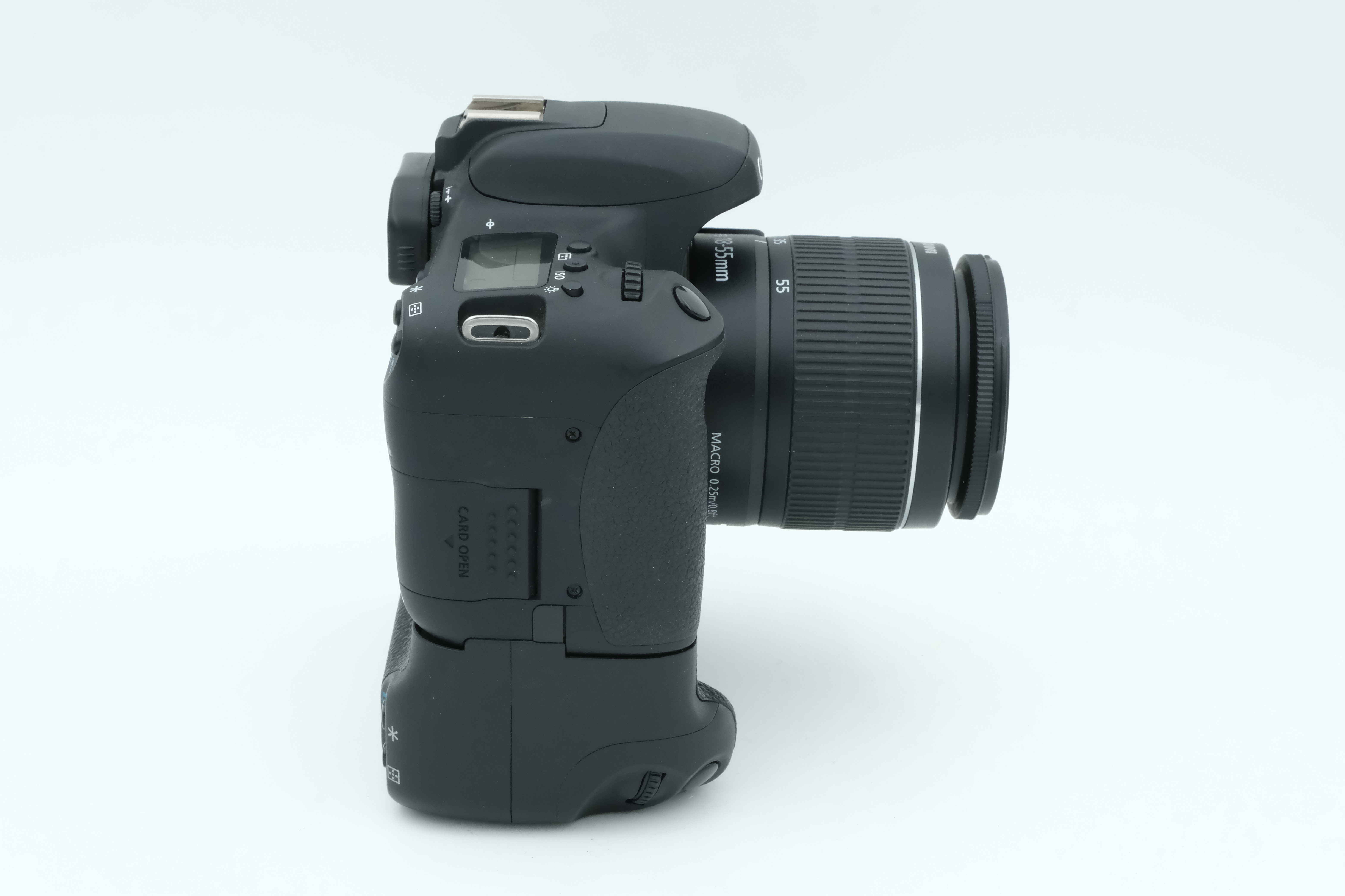 Canon 760D + EF-S 18-55mm 3,5-5,6 III + Meike Griff Bild 04