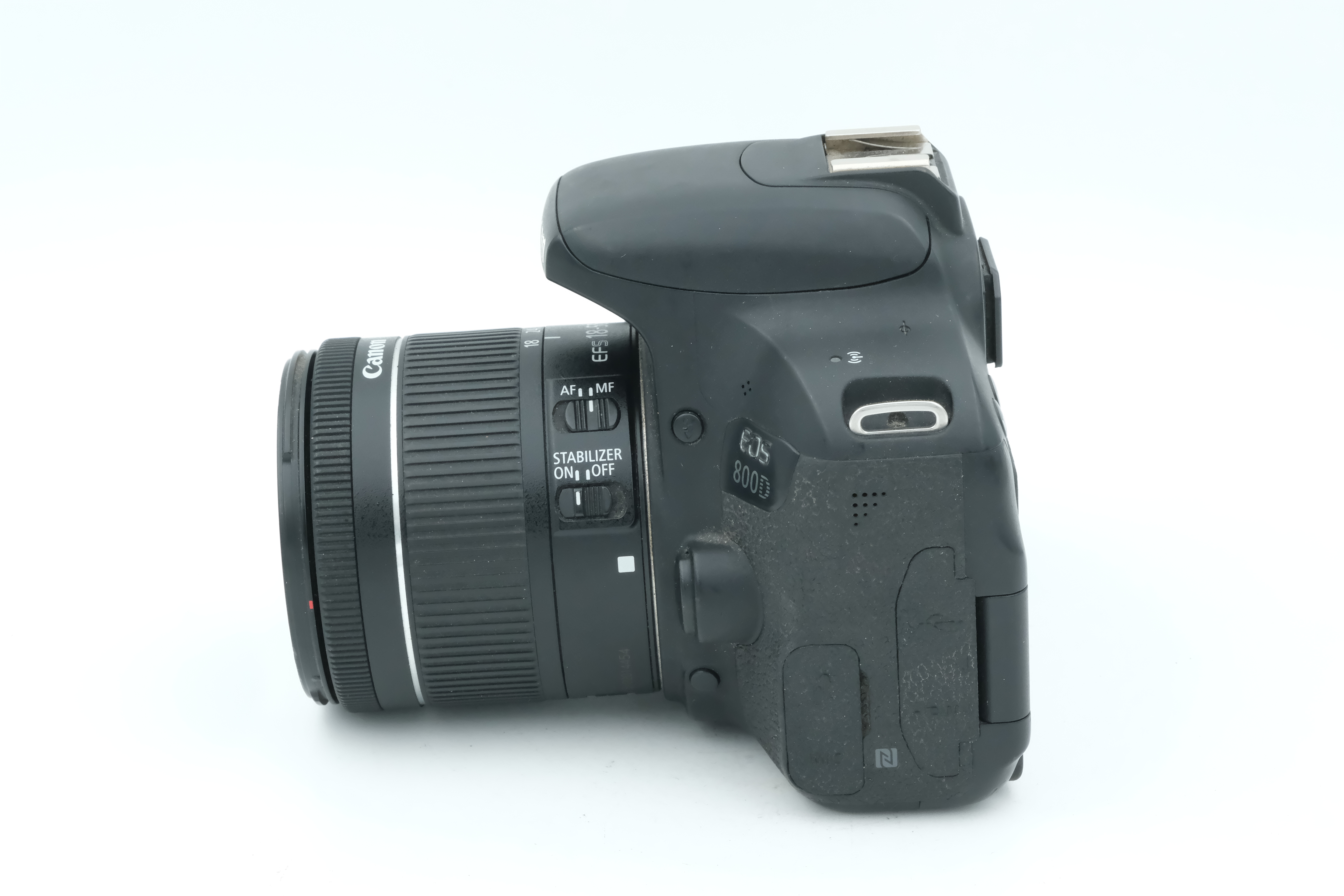 Canon 800D + 18-55mm 4-5,6 IS, Auslösungen: 11.410 Bild 03
