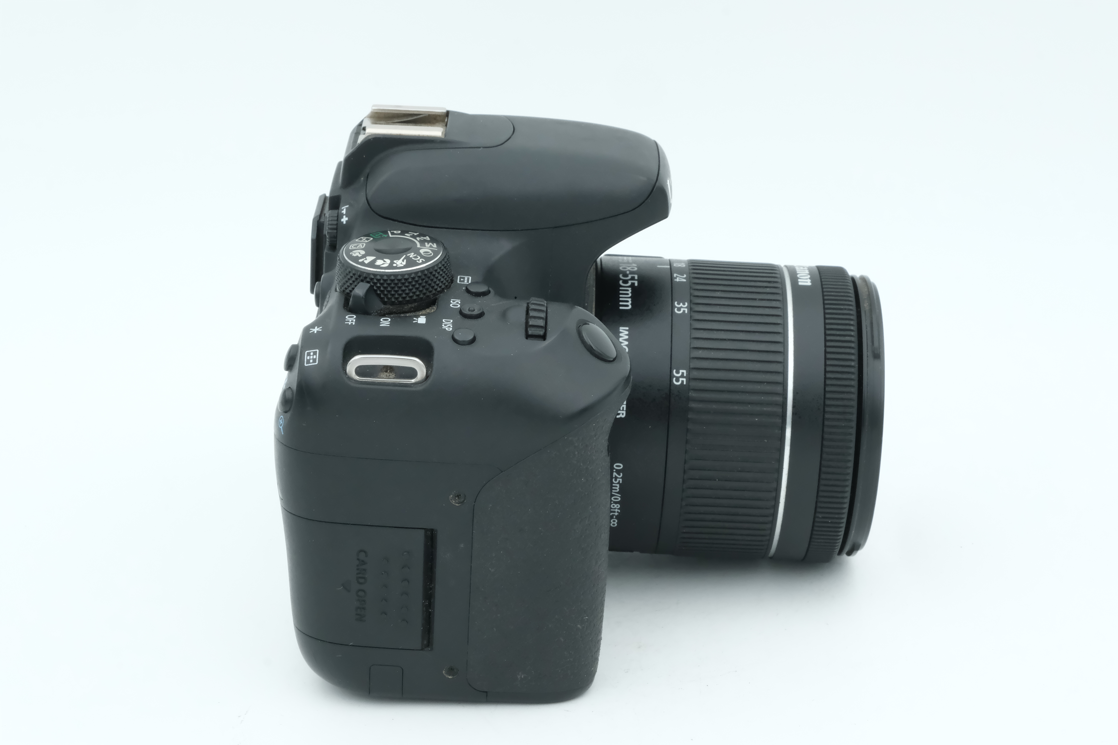 Canon 800D + 18-55mm 4-5,6 IS, Auslösungen: 11.410 Bild 04