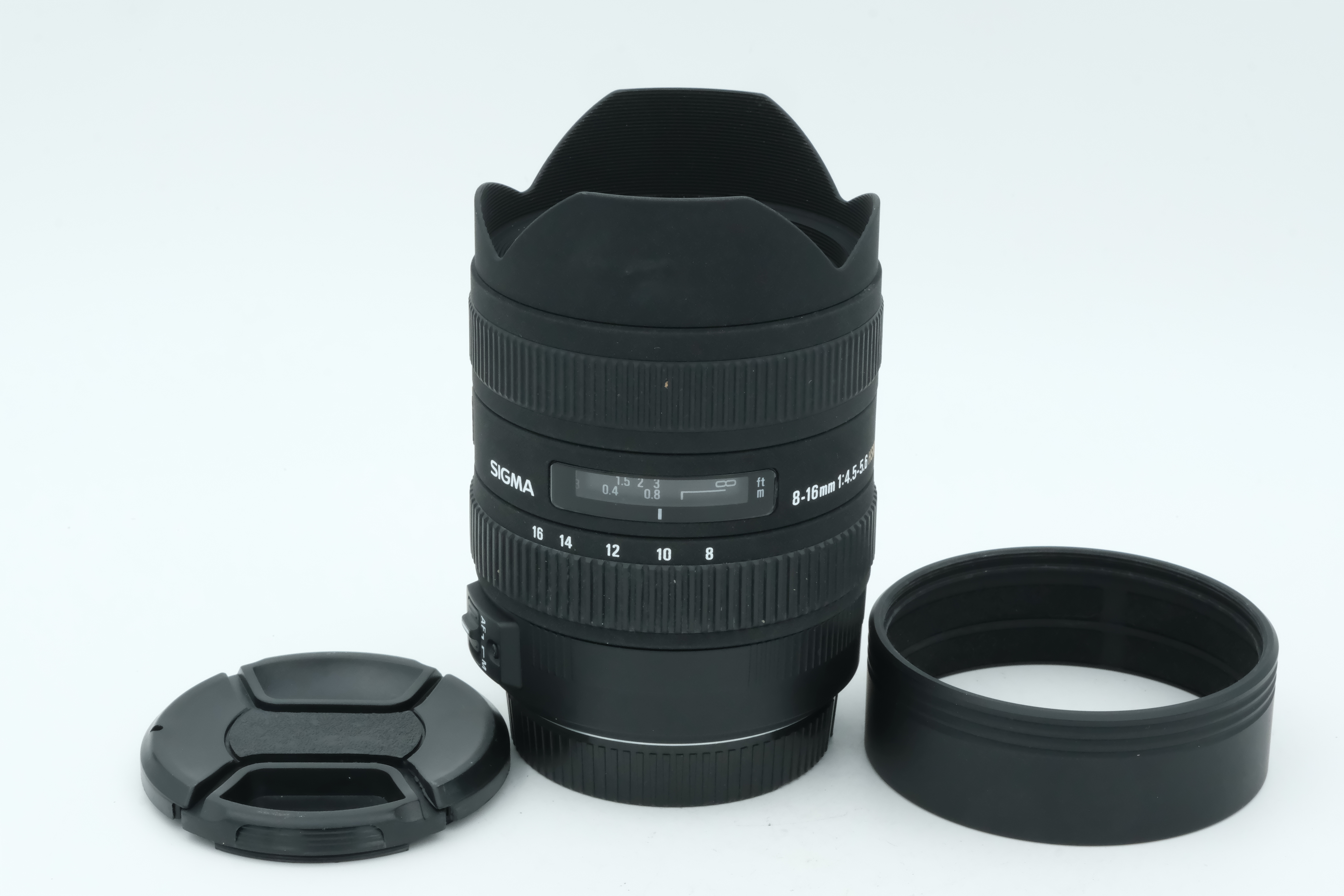 Sigma AF 8-16mm 4,5-5,6 HSM für Canon Bild 01