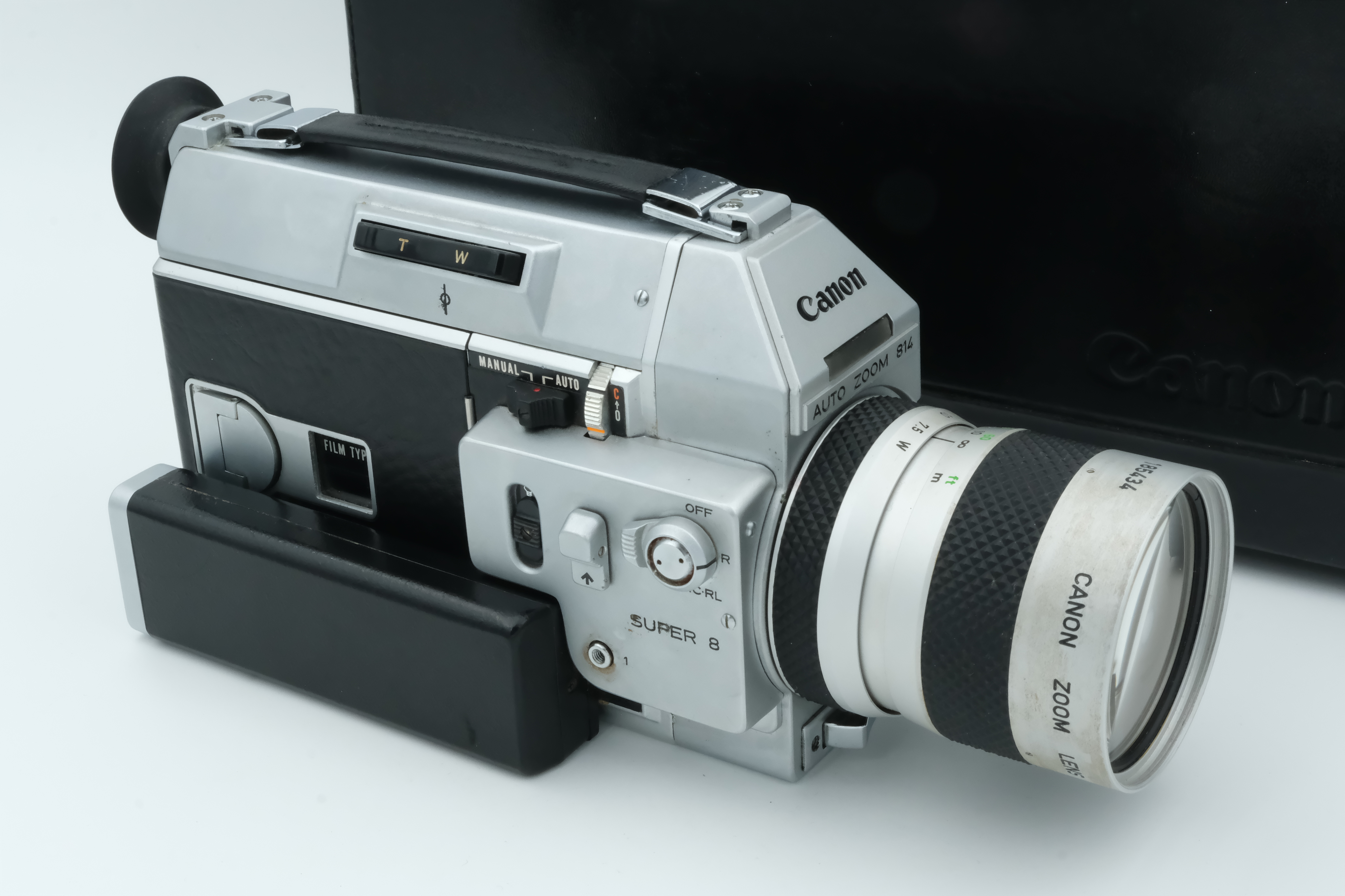 Canon Auto Zoom 814, 7,5-60mm 1,4 Super 8