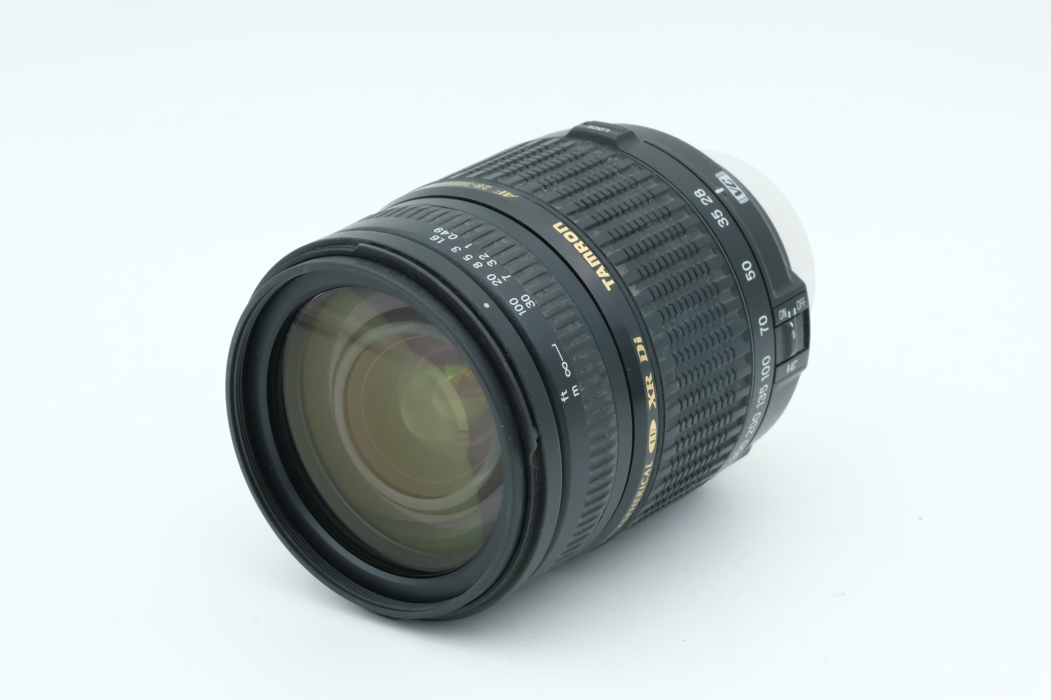 Tamron AF 28-300mm 3,5-6,3 Di VC + Sonnenblende für Nikon Bild 02