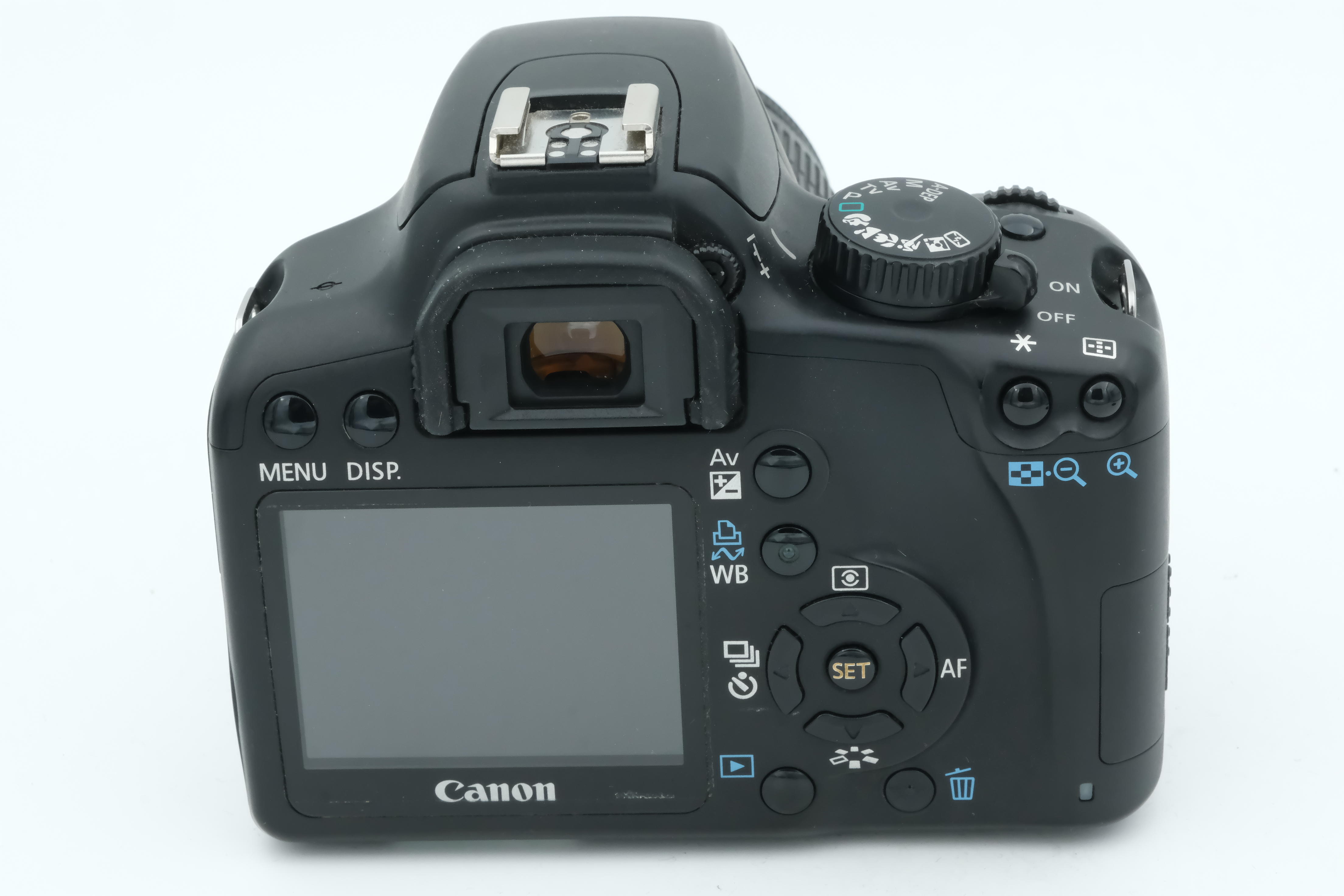 Canon 1000D + EF-S 18-55mm 3,5-5,6 IS, Auslösungen: 11.373 Bild 02