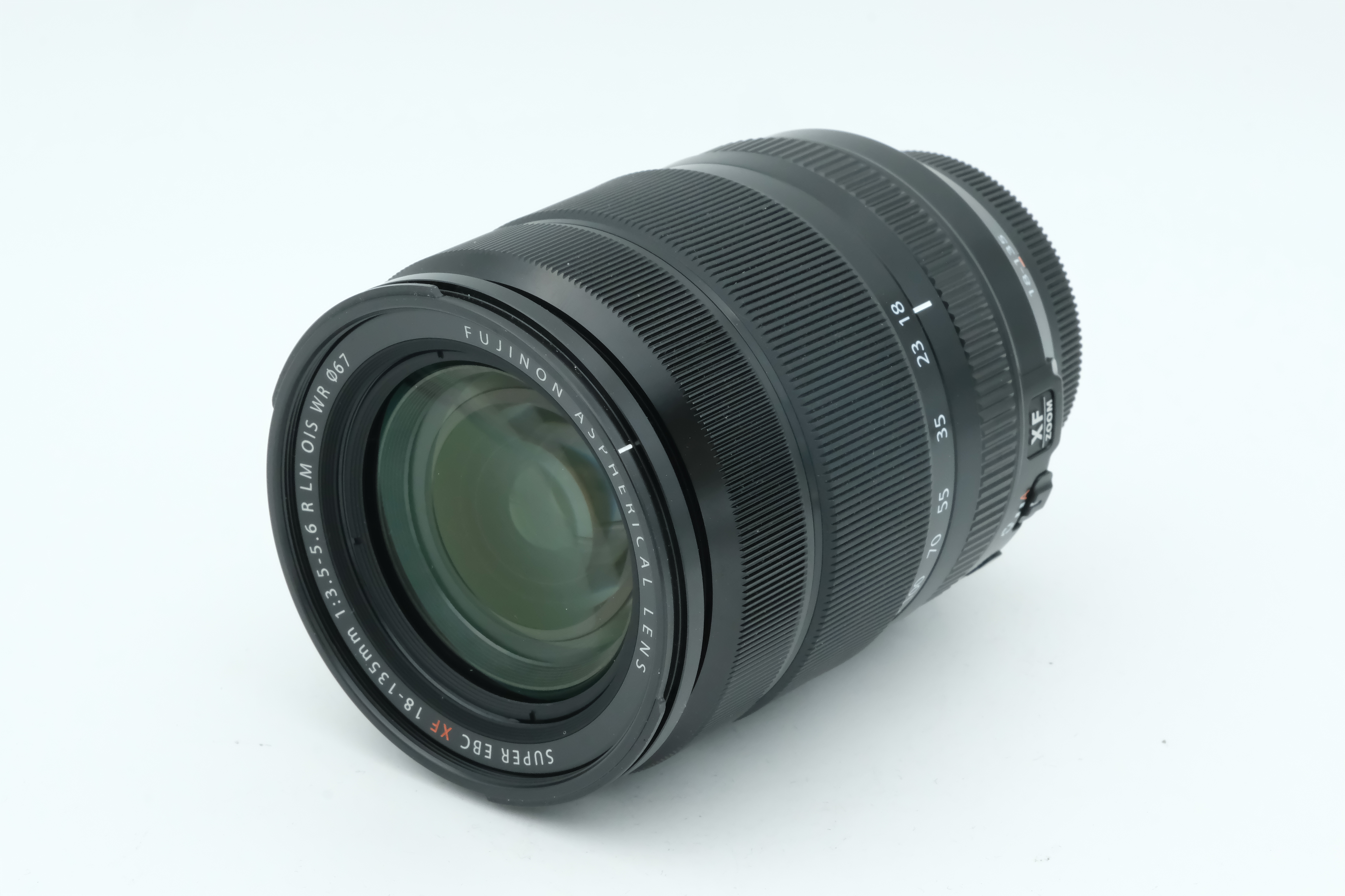 Fujifilm XF 18-135mm 3,5-5,6 R LM OIS WR + Sonnenblende Bild 02