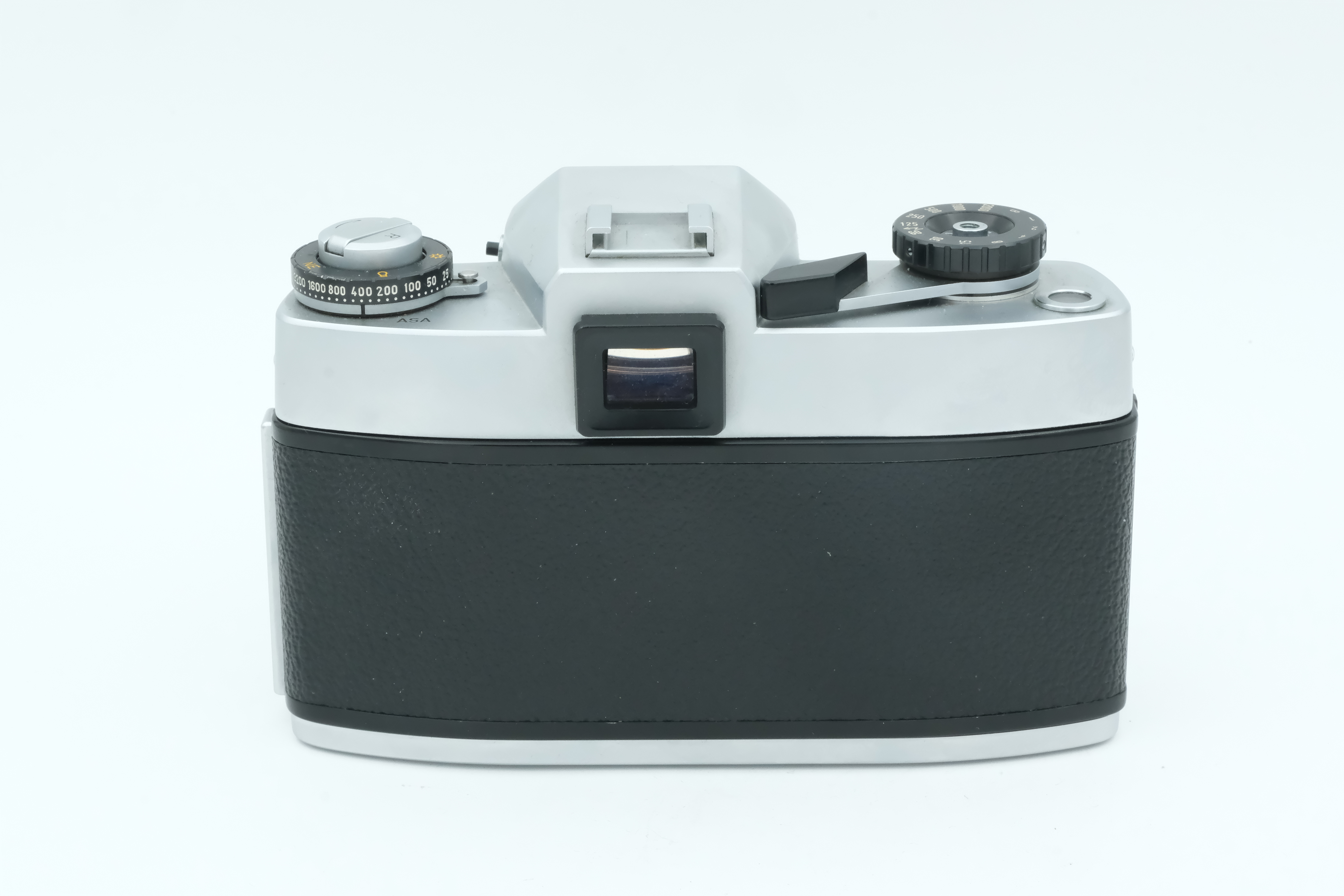 Leica Leicaflex SL + Elmarit-R 35mm 2,8 + Sonnenblende Bild 02