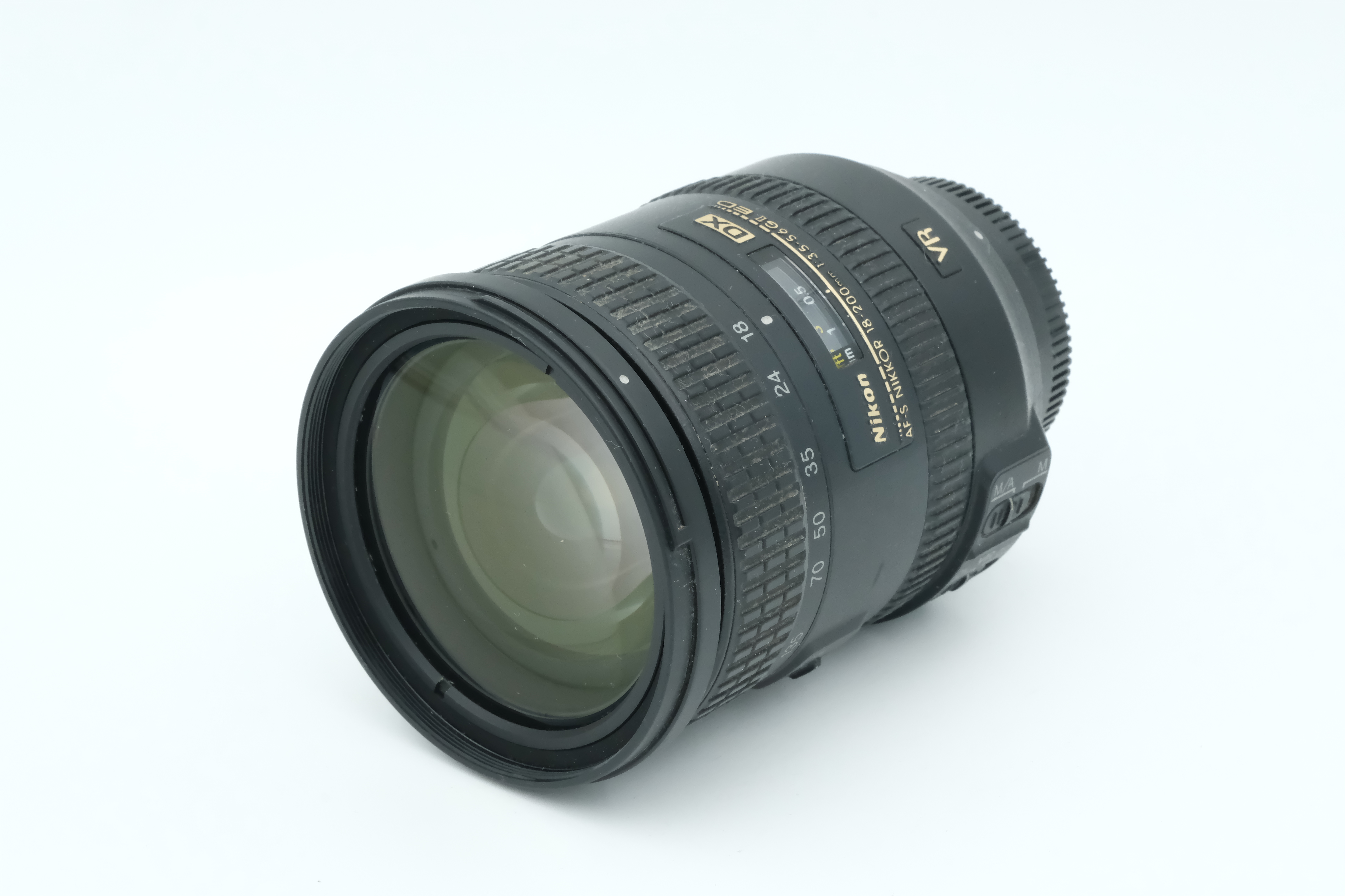Nikon AF-S 18-200mm 3,5-5,6 G II VR Bild 02