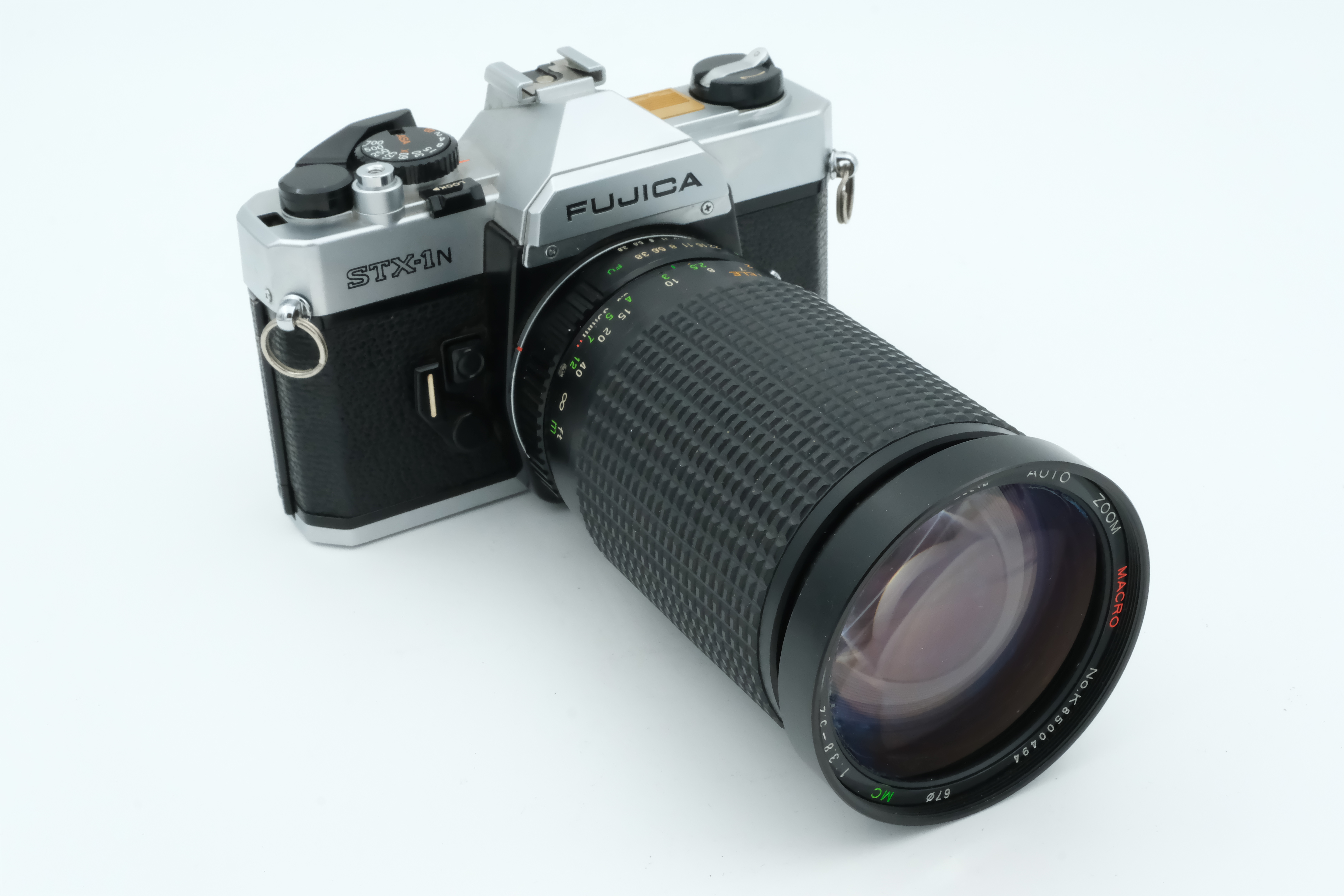 Fujica STX-1N + 35-200mm Bild 01