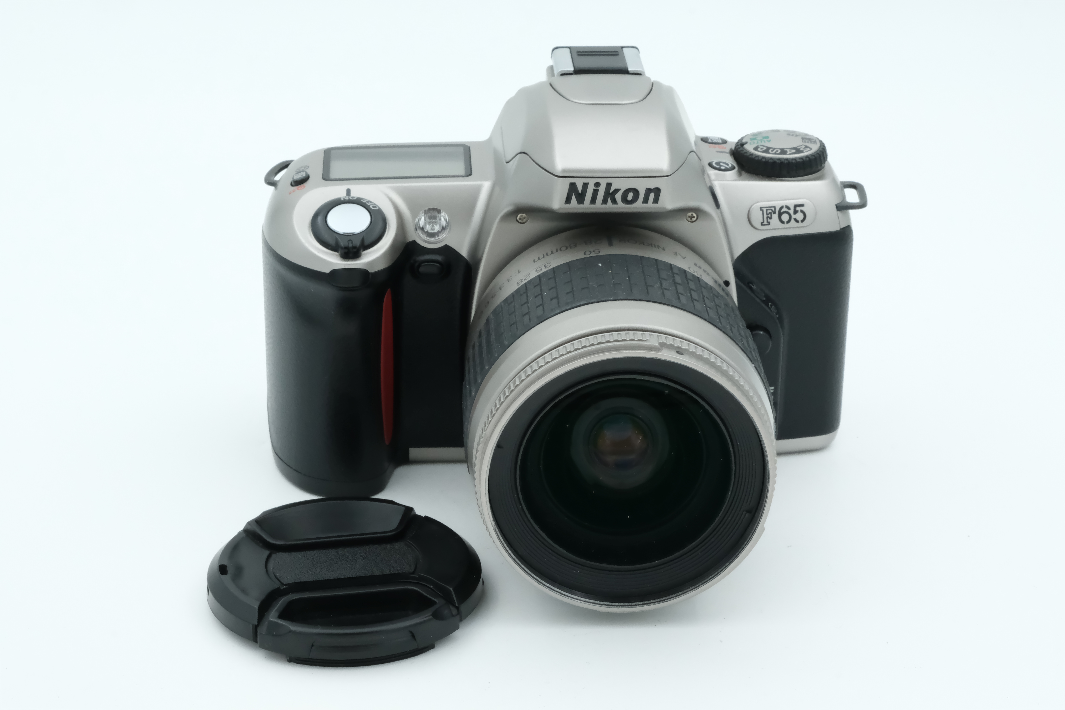 Nikon F65 + 28-80mm 3,3-5,6