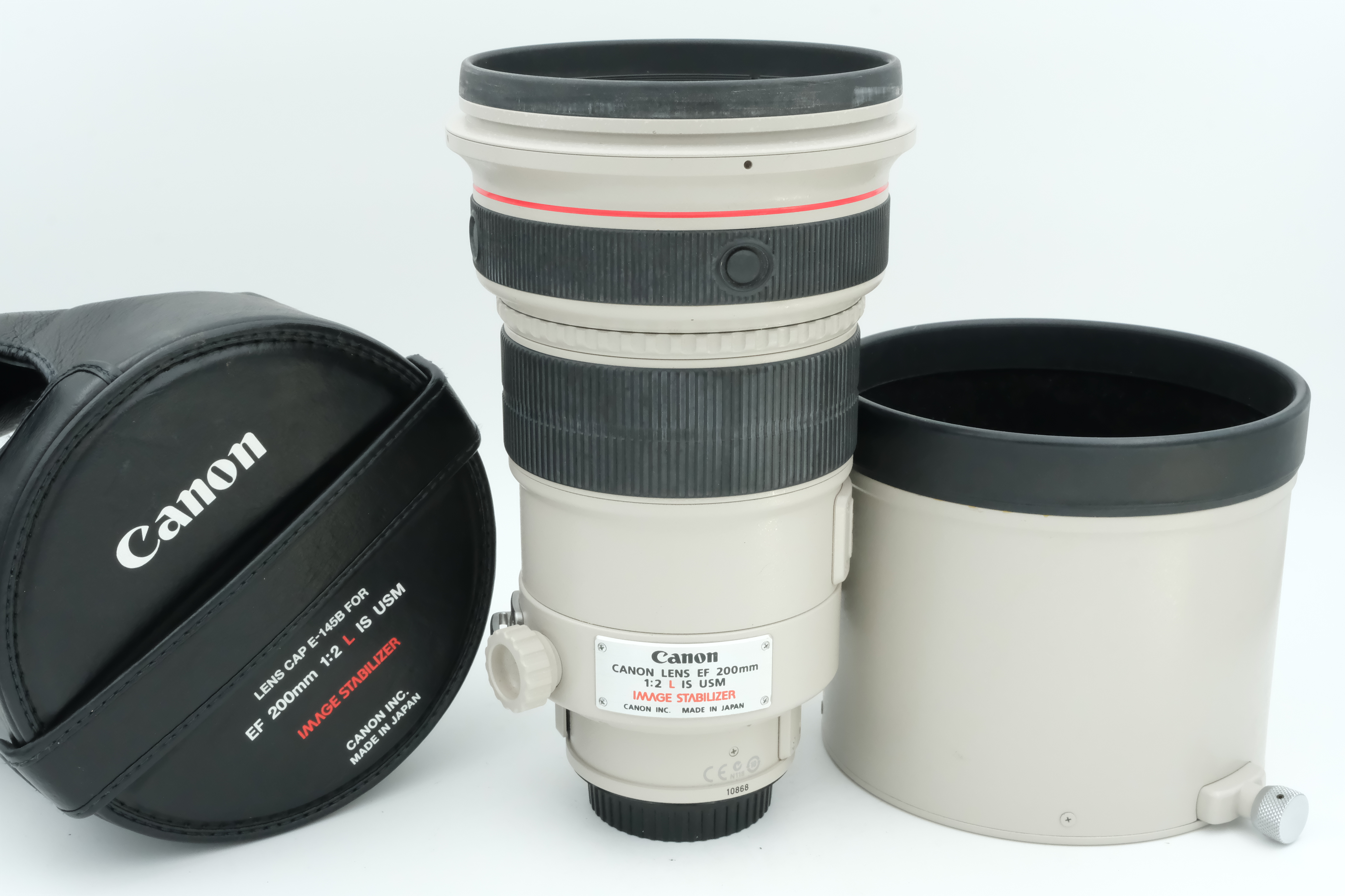 Canon EF 200mm 1:2 L IS USM + Sonnenblende + Koffer